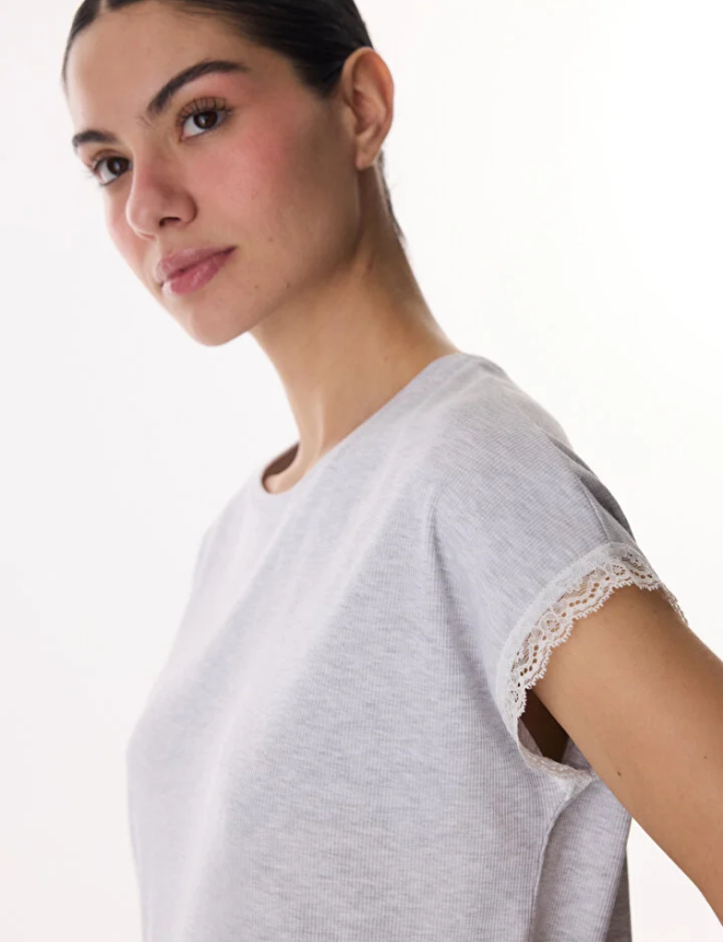 PNZJXELC26IY Գիշերազգեստ շապիկ կիսաթև և կապրի  CHLOE GREY SS KAPRI SET